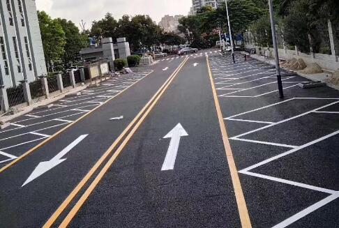 道路劃線設(shè)計，為安全出行保駕護航